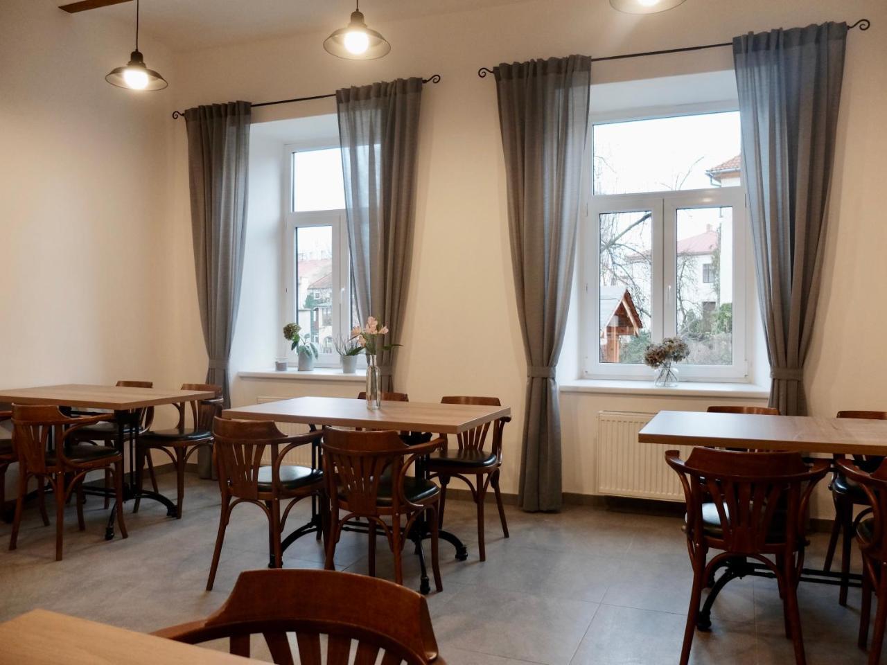 Penzion Stará pošta Frydek-Mistek Exterior foto